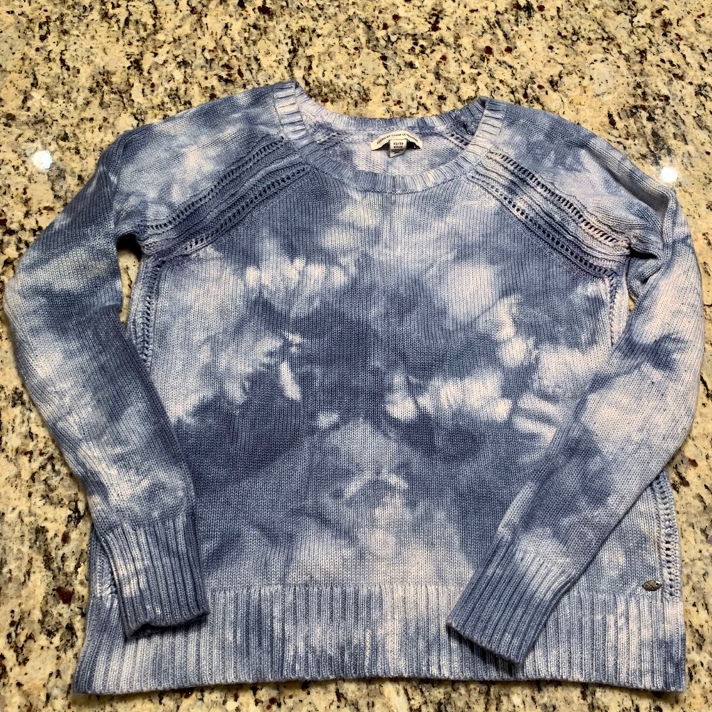 American Eagle Outfitters Indigo Tie Dye Pullover.